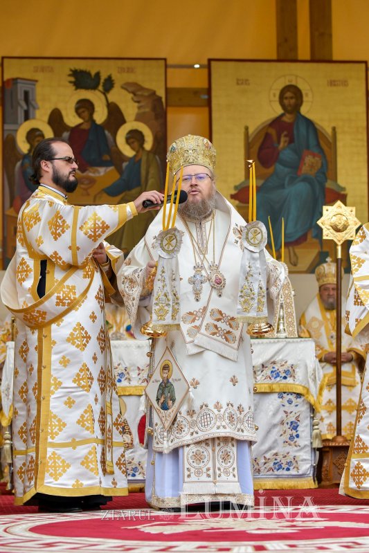 Capitala şi-a cinstit cu evlavie Sfântul Ocrotitor 274471