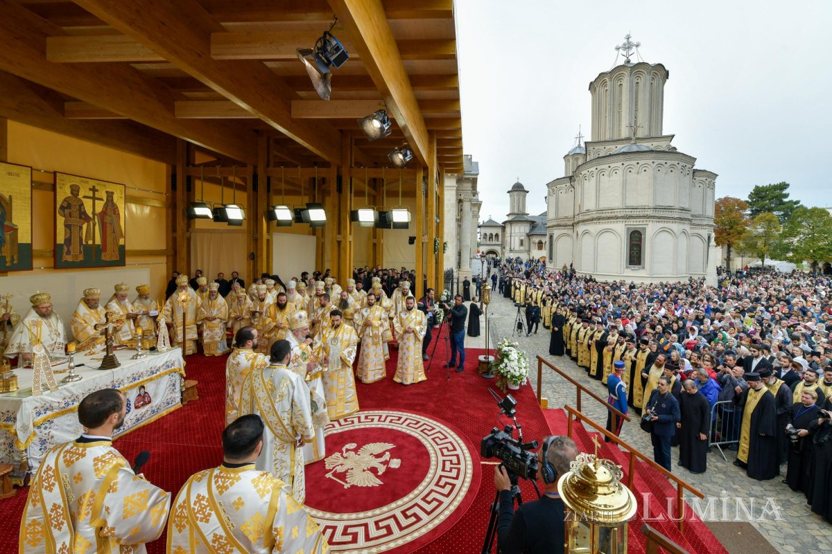 Capitala şi-a cinstit cu evlavie Sfântul Ocrotitor 274475