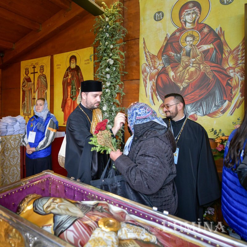 Capitala şi-a cinstit cu evlavie Sfântul Ocrotitor 274487