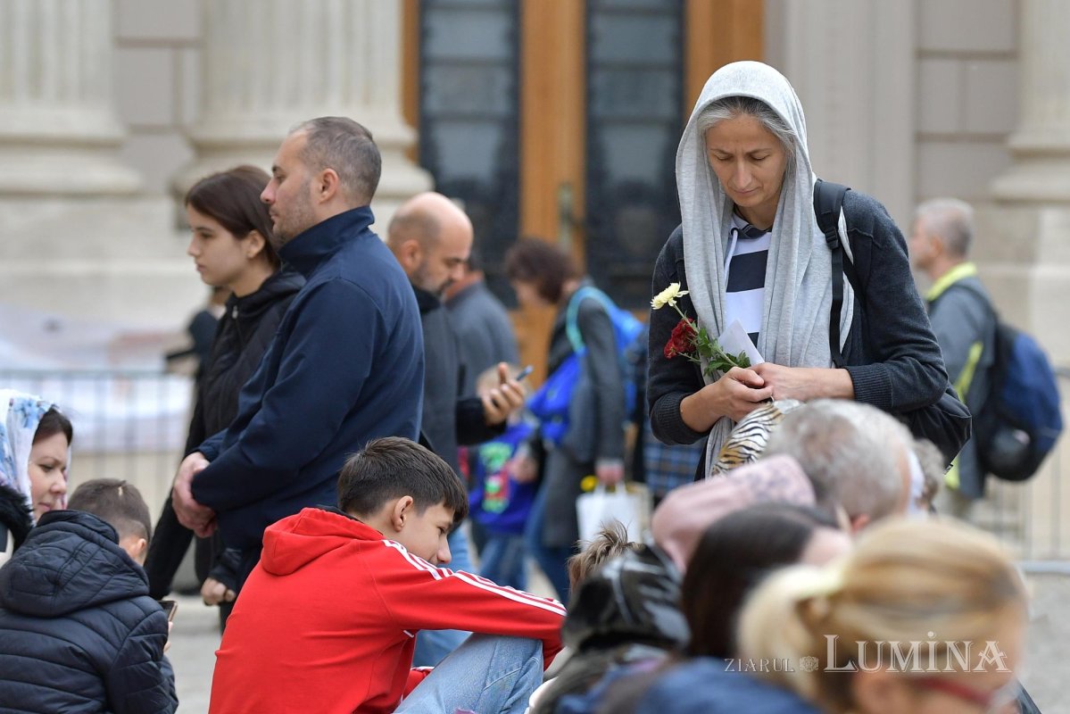 Capitala şi-a cinstit cu evlavie Sfântul Ocrotitor 274491