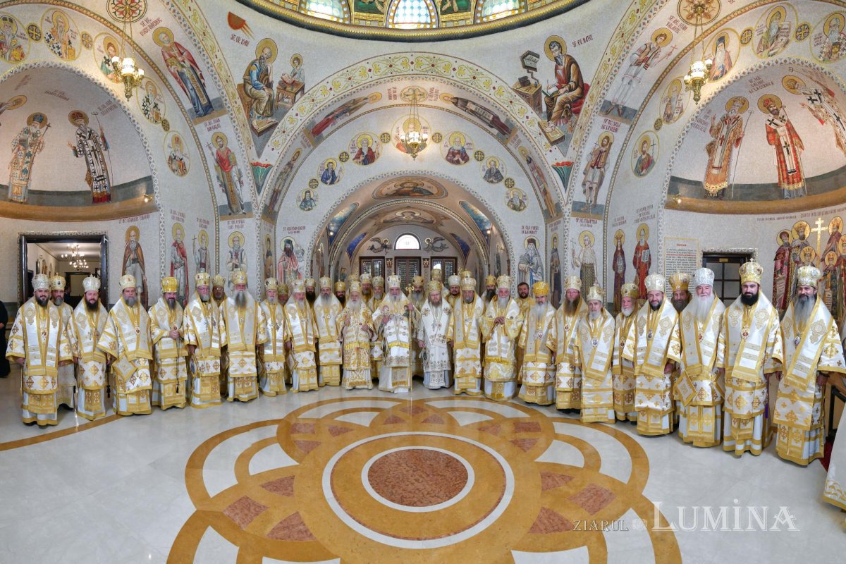 Capitala şi-a cinstit cu evlavie Sfântul Ocrotitor 274509