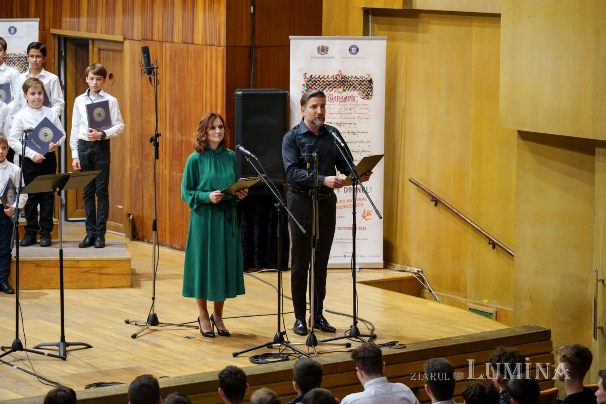 Concert de muzică psaltică la Universitatea Națională de Muzică din București 274335