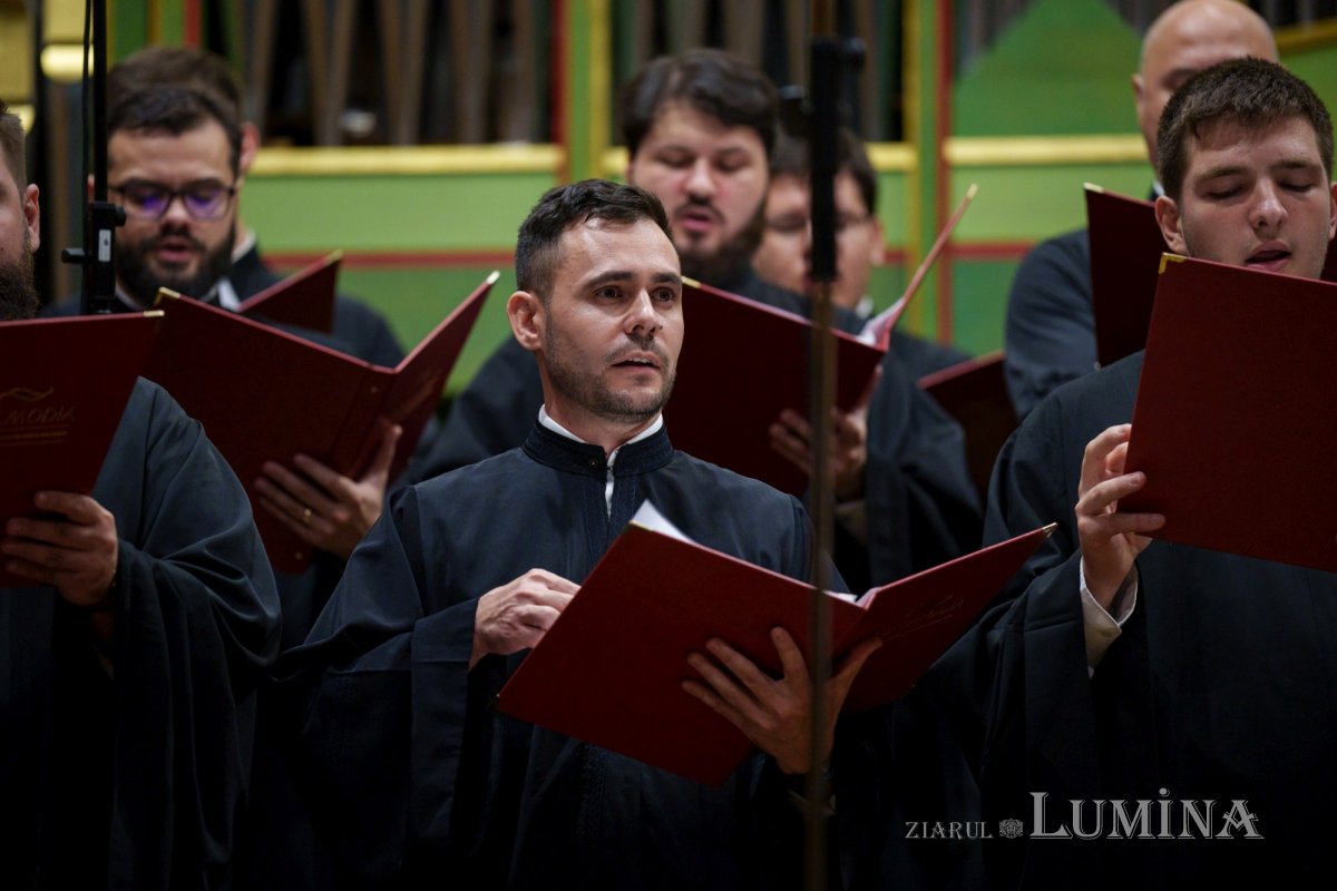 Concert de muzică psaltică la Universitatea Națională de Muzică din București 274346
