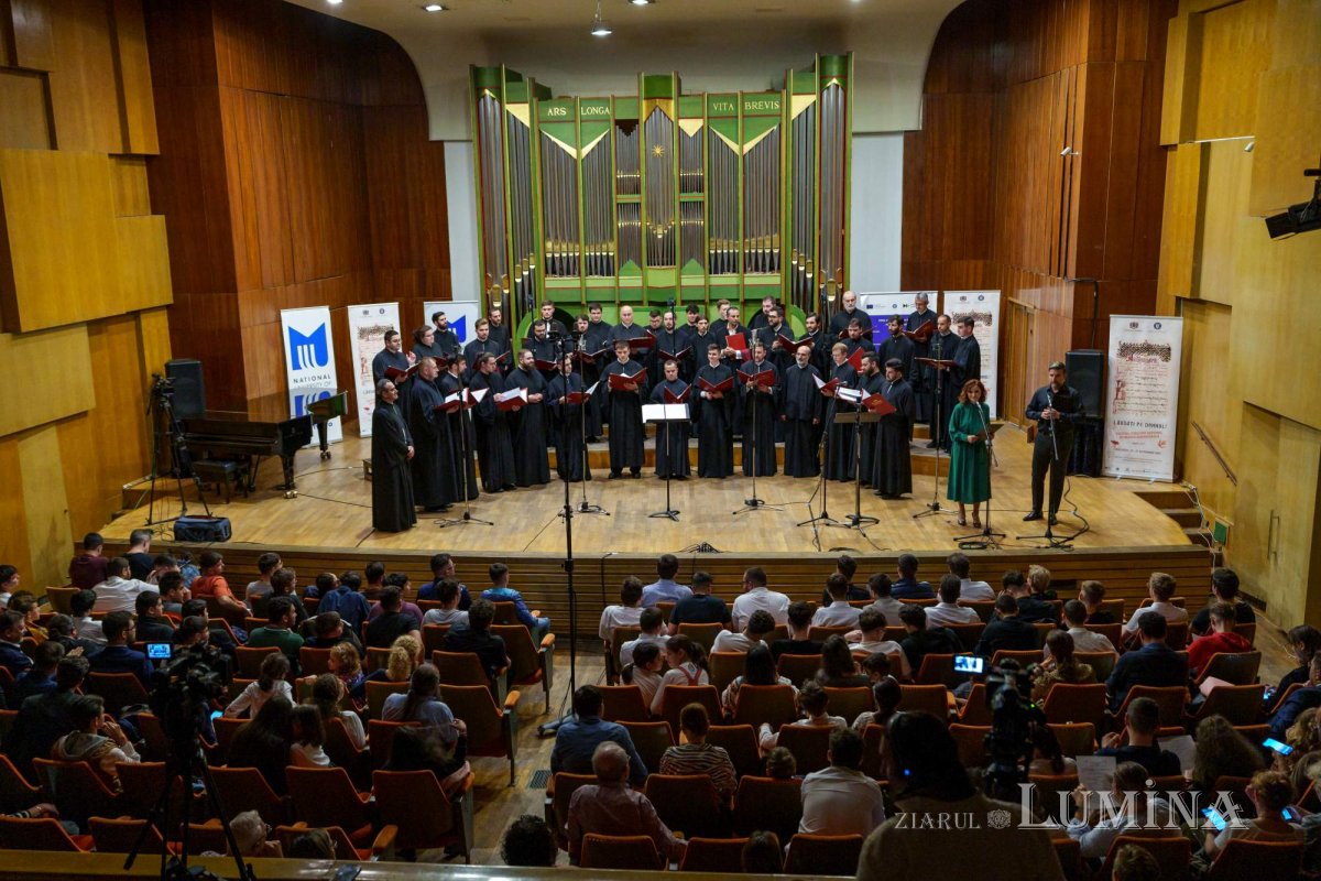 Concert de muzică psaltică la Universitatea Națională de Muzică din București 274356