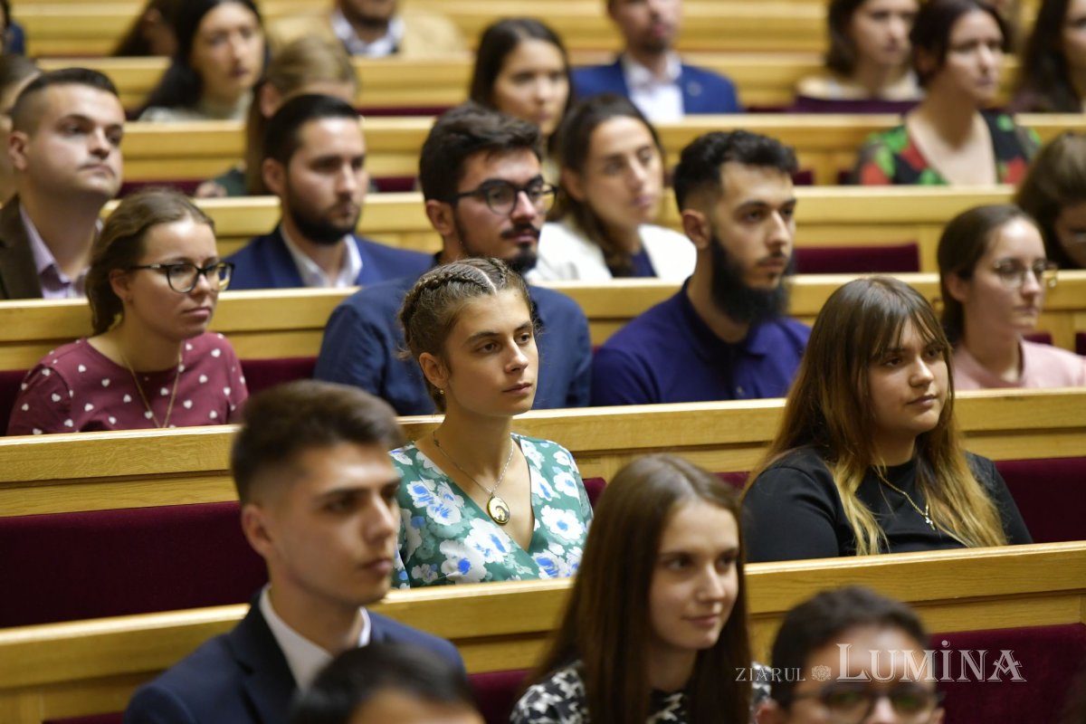 A doua ediție a Galei voluntarilor „Tineri în acțiune!” în București 274938