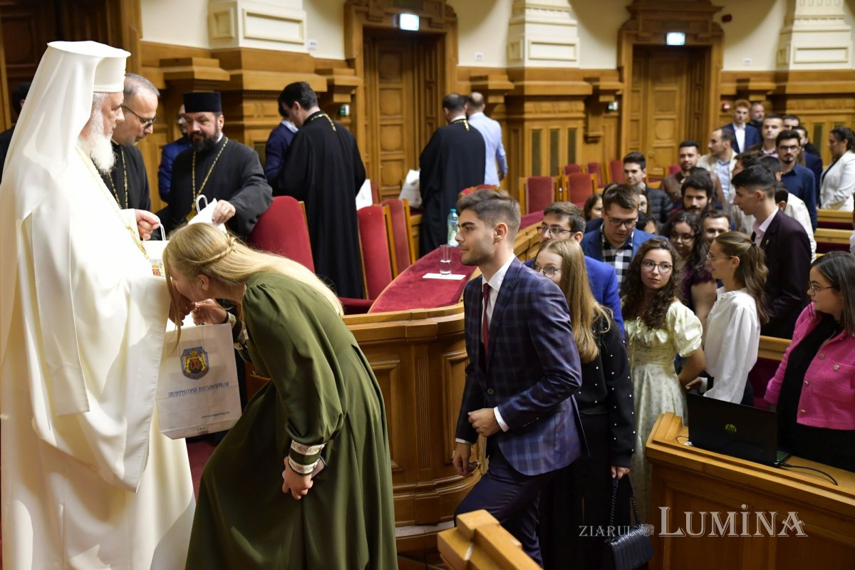 A doua ediție a Galei voluntarilor „Tineri în acțiune!” în București 274953