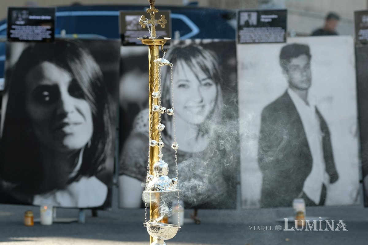 Rugăciune pentru odihna sufletelor victimelor de la clubul Colectiv 274890