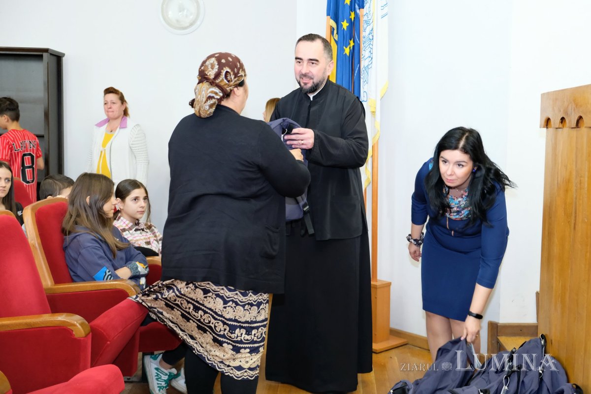 Combaterea abandonului școlar în rândul elevilor din sectorul 3 275084