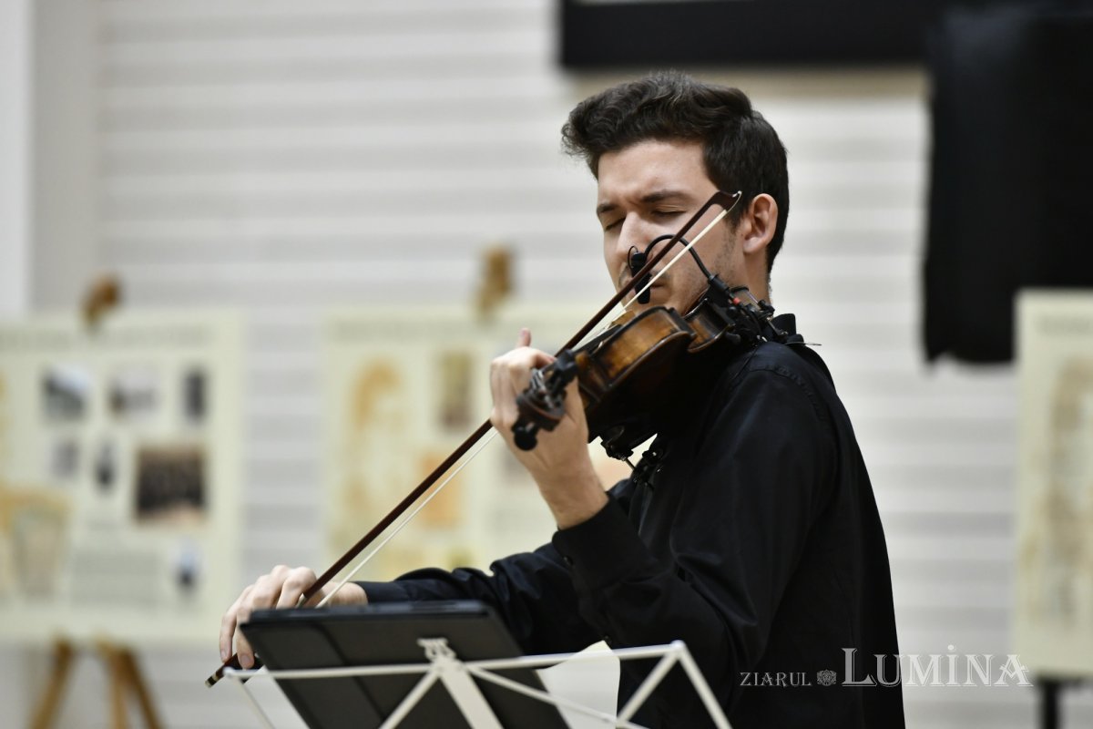 Dimitrie Cantemir și Ciprian Porumbescu omagiați la Biblioteca Națională 275309