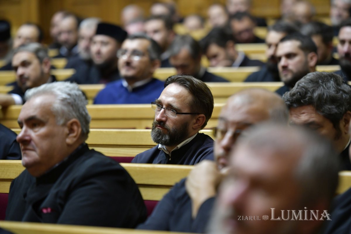 Întrunirea preoților din Prahova pe Colina Bucuriei 275987