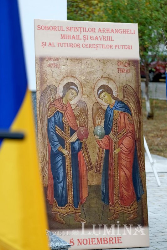 Jandarmii bucureșteni și-au sărbătorit ocrotitorii cerești 276040