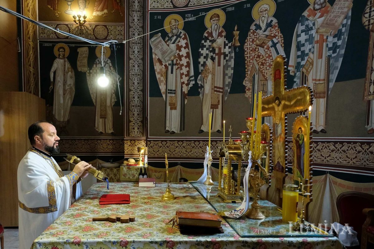 Jandarmii bucureșteni și-au sărbătorit ocrotitorii cerești 276072