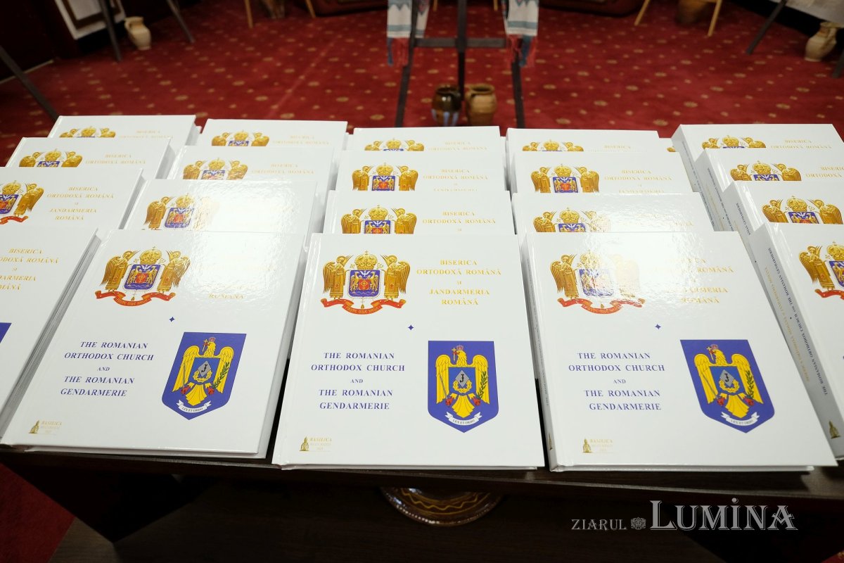 Jandarmii bucureșteni și-au sărbătorit ocrotitorii cerești 276115