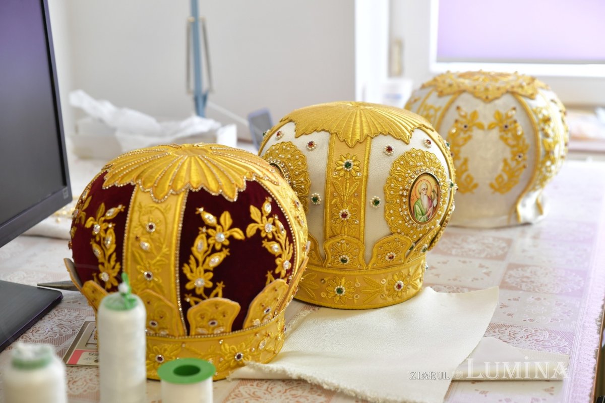 Rugăciunea și lucrul se împletesc armonios în atelierele Mănăstirii Pasărea 275881