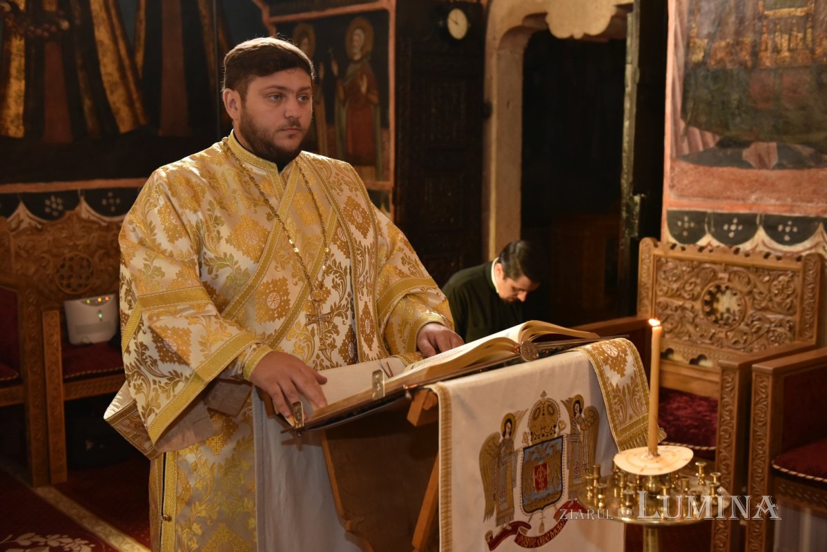 „Criteriul adevăratei valori a umanului este iubirea milostivă față de semeni” 276514