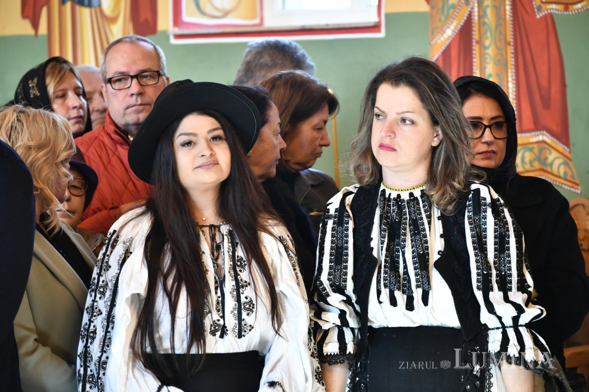 Veşmântul harului pentru o nouă biserică din Ilfov 276569