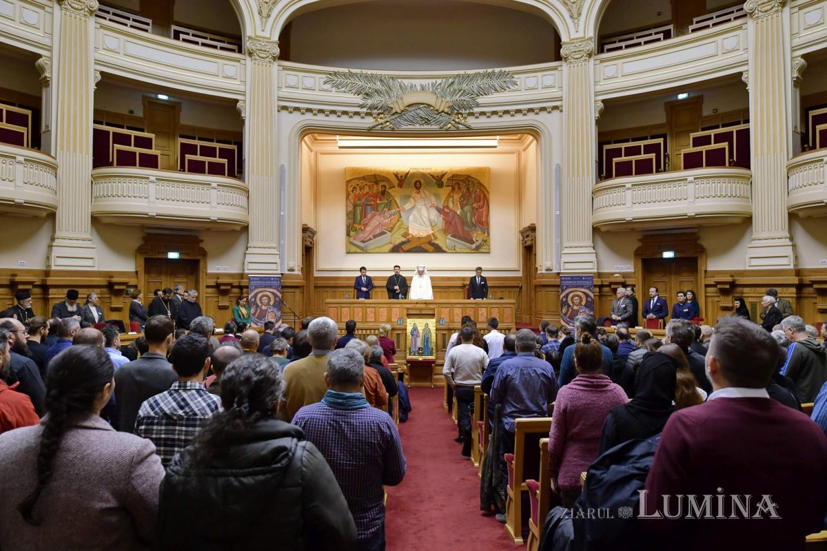 Conferință dedicată artei bisericești la Palatul Patriarhiei 276667