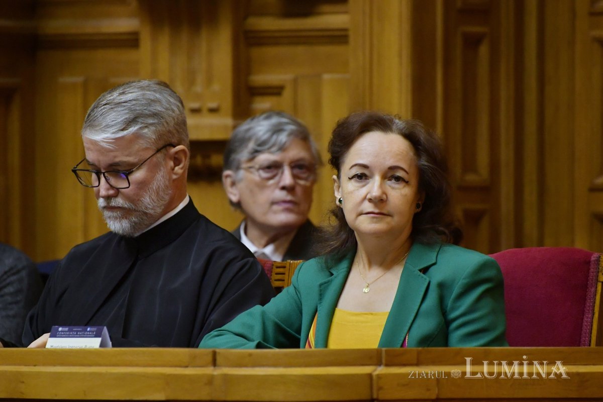 Conferință dedicată artei bisericești la Palatul Patriarhiei 276674