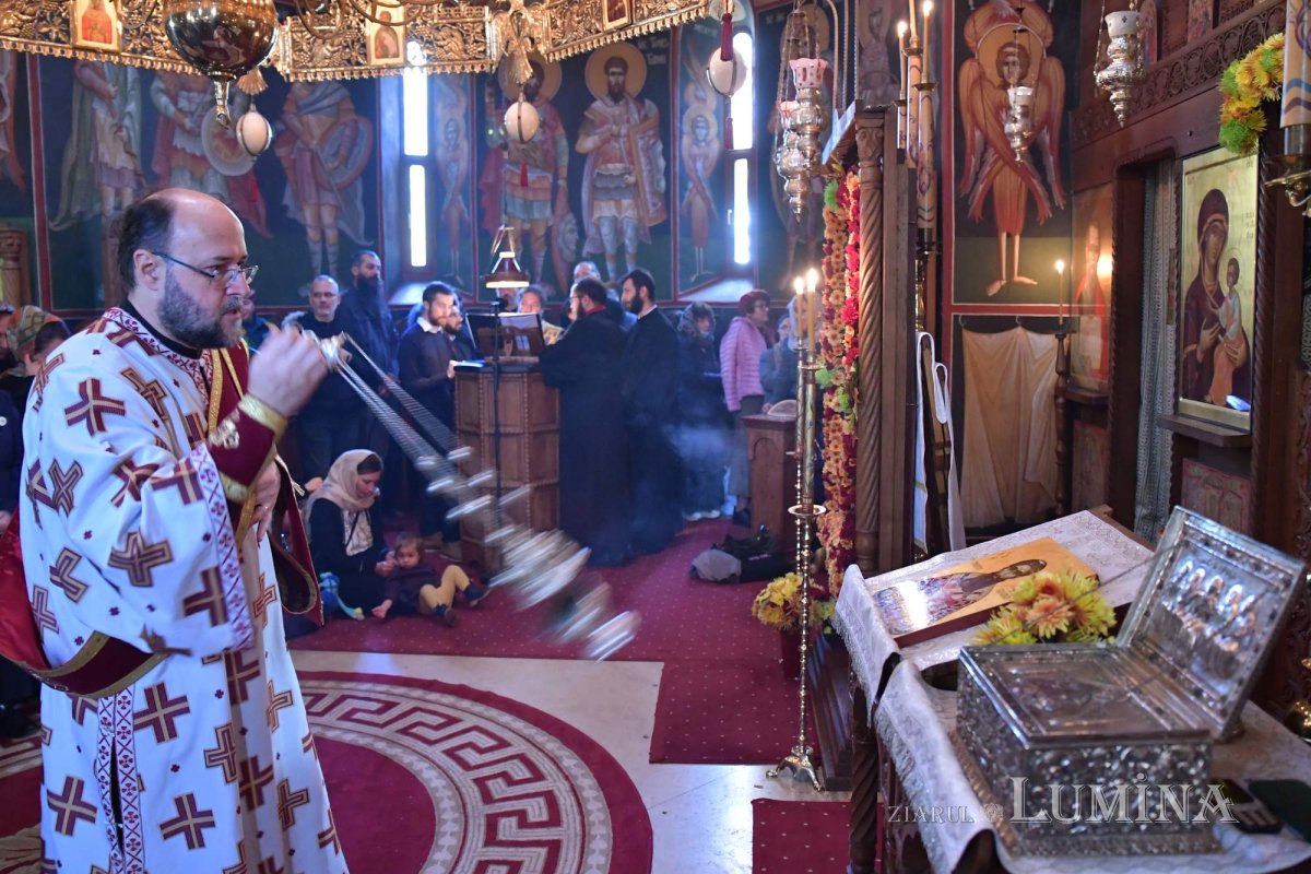 Sfântul Grigorie Palama cinstit în biserica din campusul Universităţii Politehnica 276912