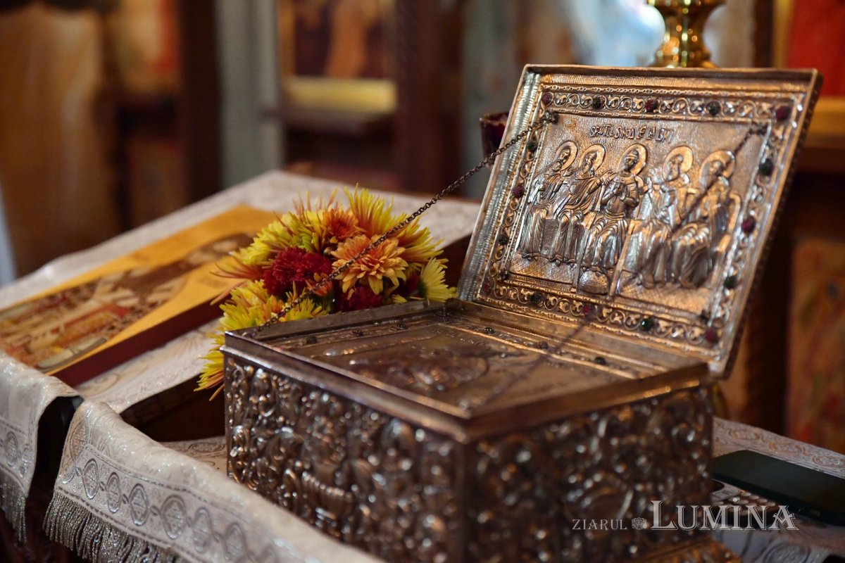 Sfântul Grigorie Palama cinstit în biserica din campusul Universităţii Politehnica 276917