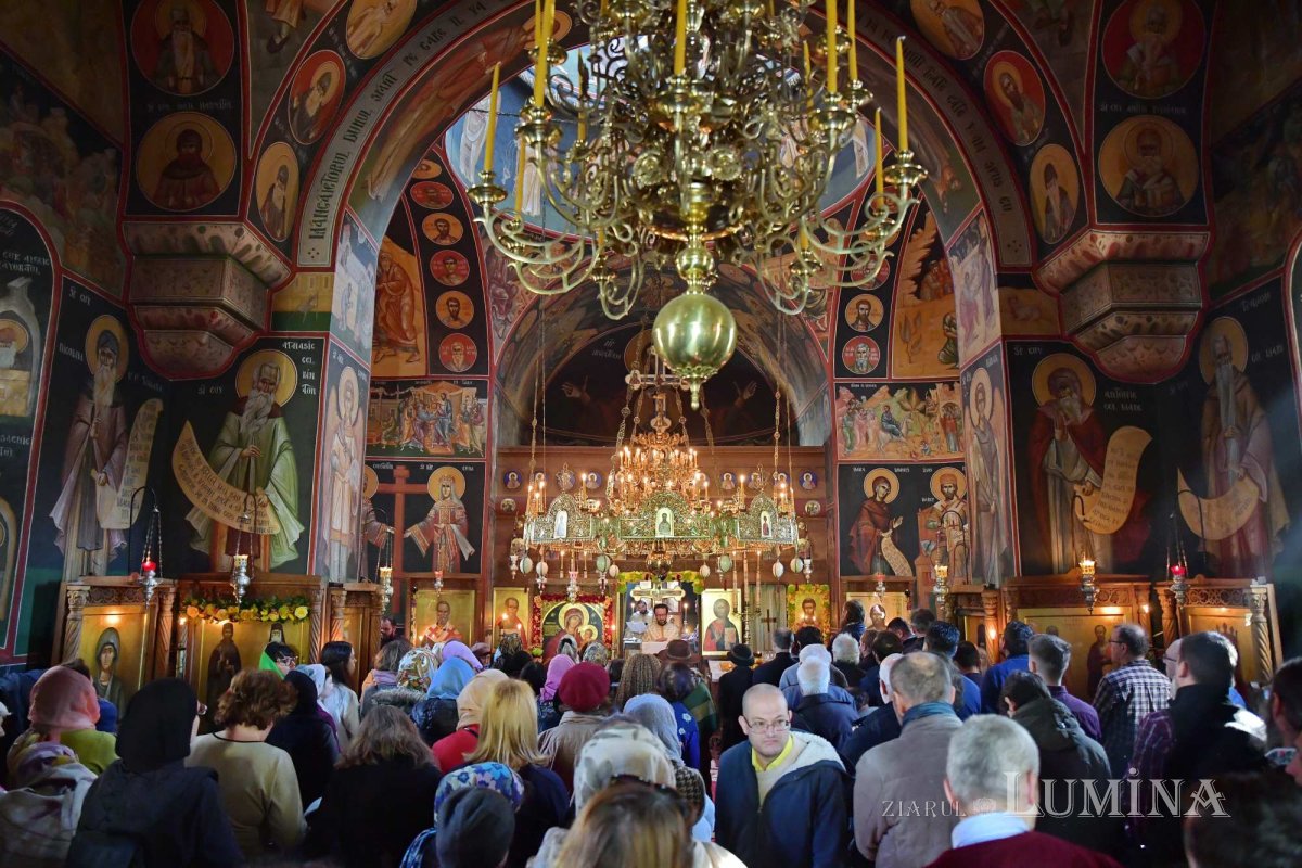Sfântul Grigorie Palama cinstit în biserica din campusul Universităţii Politehnica 276932