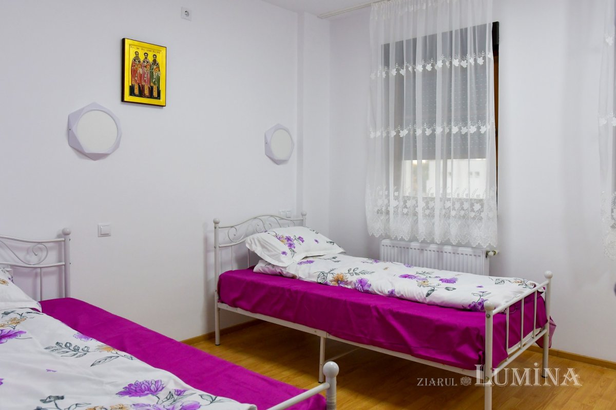 Înnoire și binecuvântare la hramul Parohiei „Șerban Vodă” din București 277124