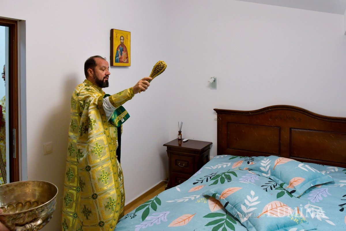 Înnoire și binecuvântare la hramul Parohiei „Șerban Vodă” din București 277139