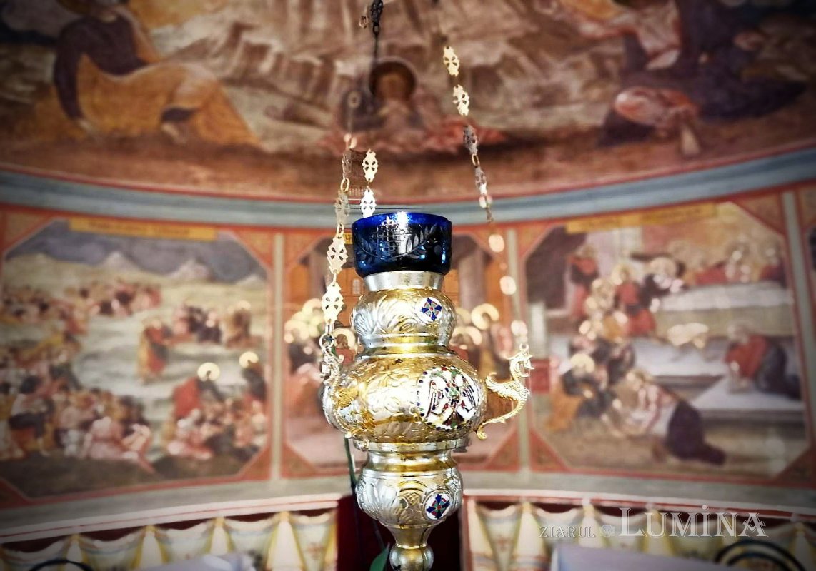 Omul virtuos nu pune lumina sub obroc 276618