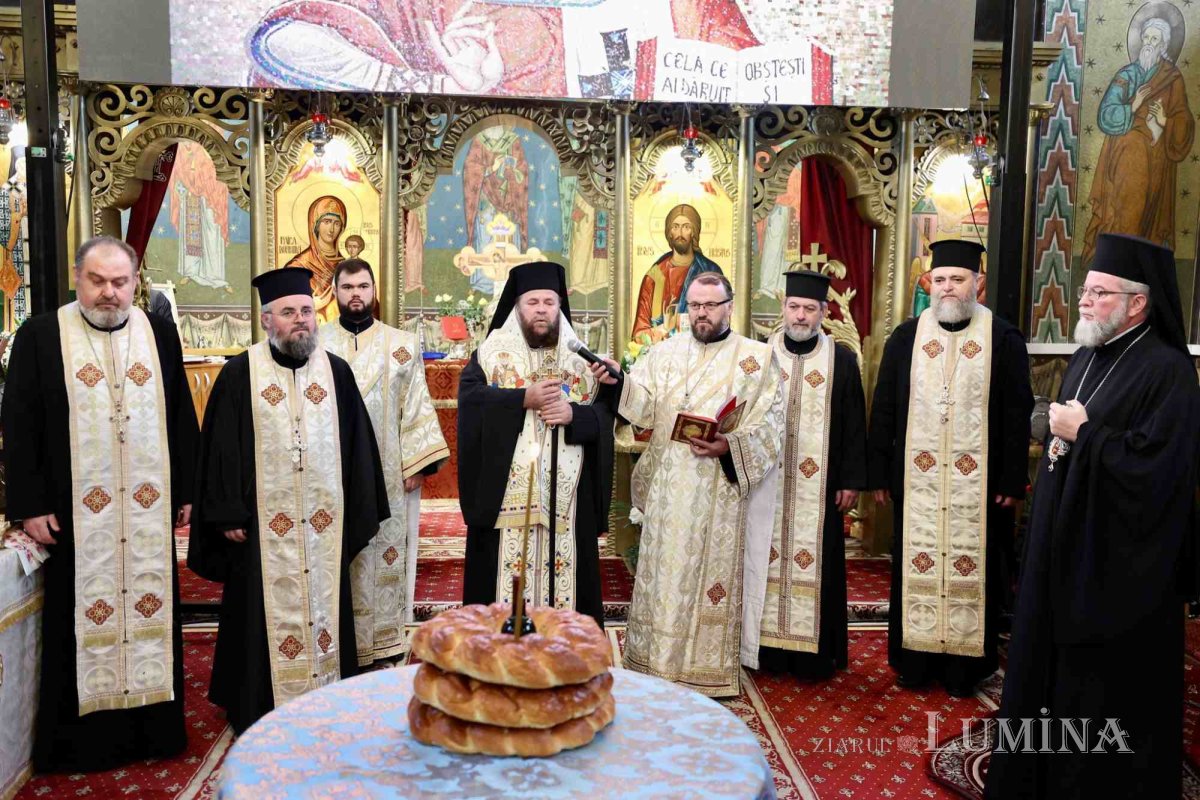 30 de ani de la reactivarea Protopopiatului Vișeu şi 555 de ani de atestare documentară 277174