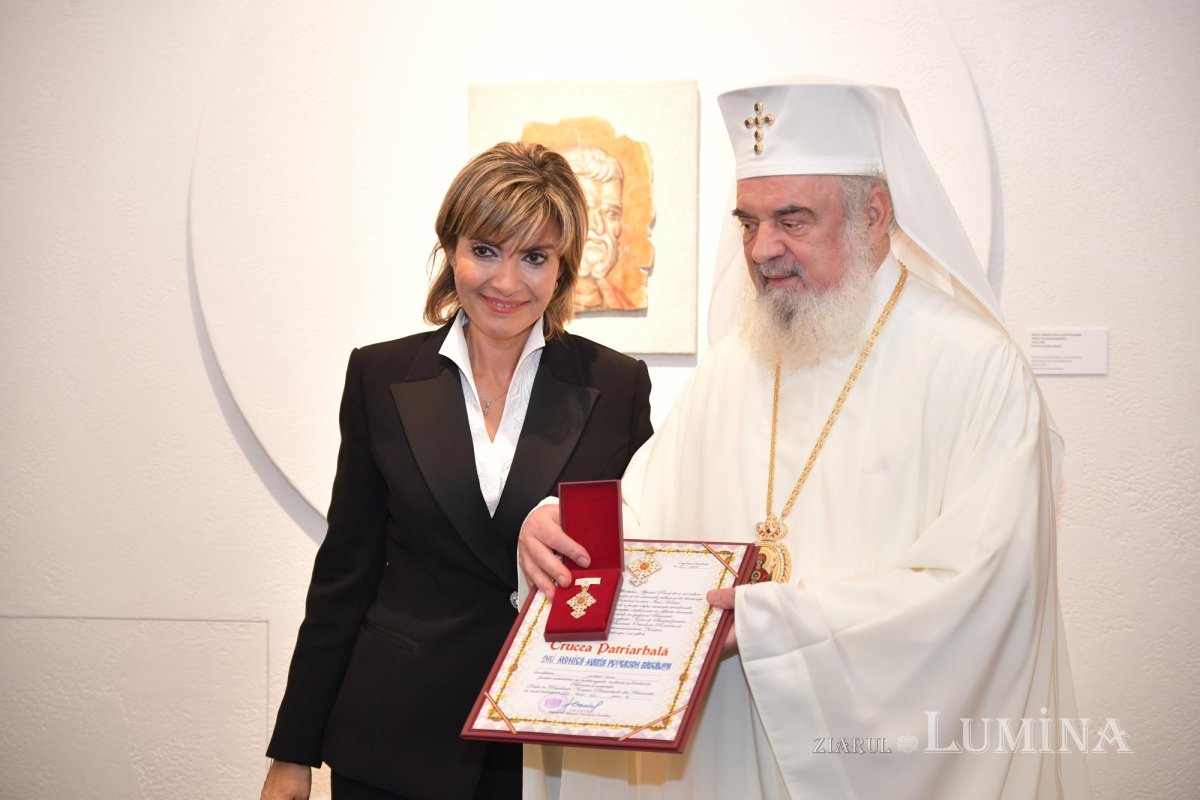 Expoziție de artă bisericească veche inaugurată la Palatul Patriarhiei 277280