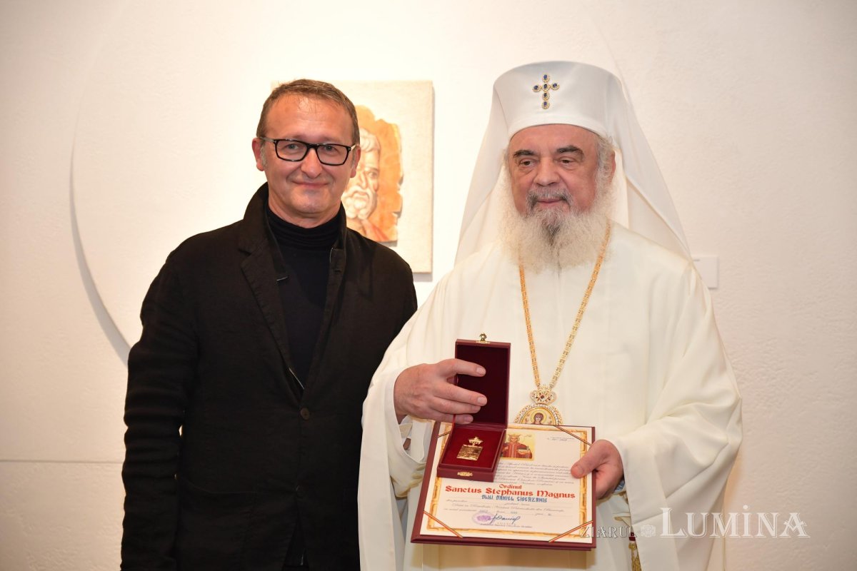 Expoziție de artă bisericească veche inaugurată la Palatul Patriarhiei 277286