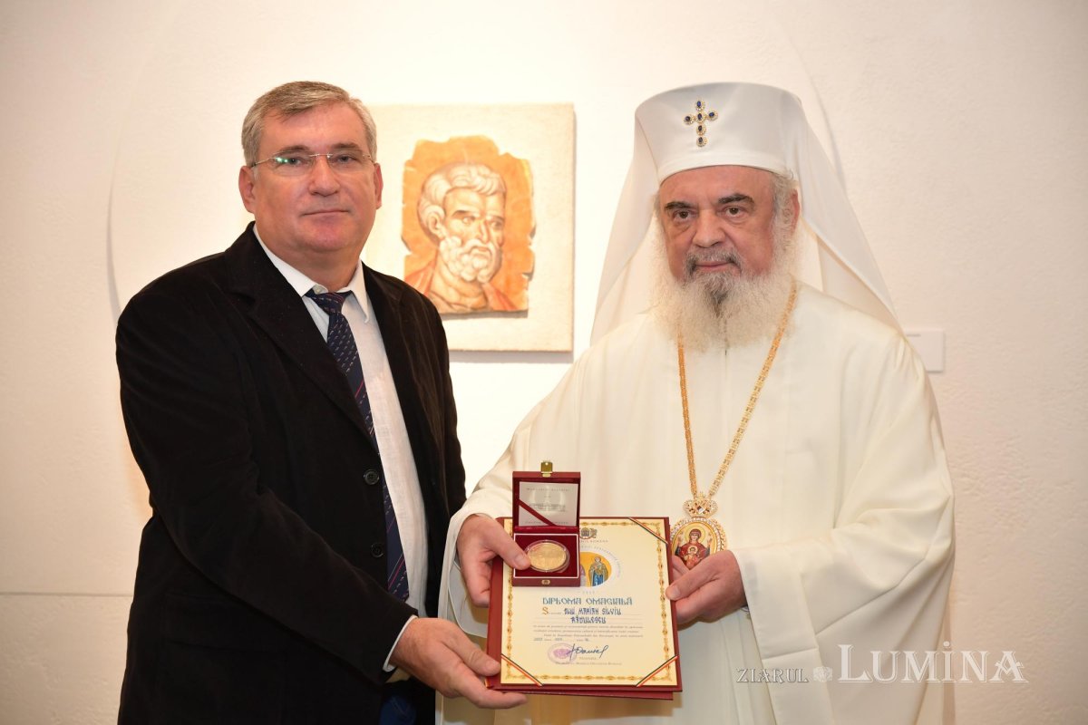 Expoziție de artă bisericească veche inaugurată la Palatul Patriarhiei 277287