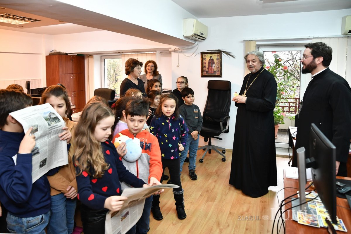 „Școala altfel” în redacția „Ziarului Lumina” 277797