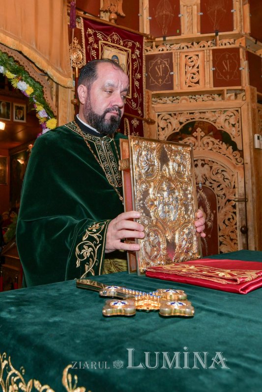 Cinstirea Sfântului Antonie de la Iezerul Vâlcii în biserica sa din Capitală 277983