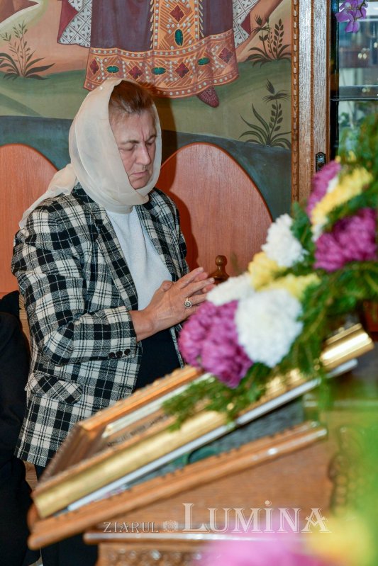 Cinstirea Sfântului Antonie de la Iezerul Vâlcii în biserica sa din Capitală 278013