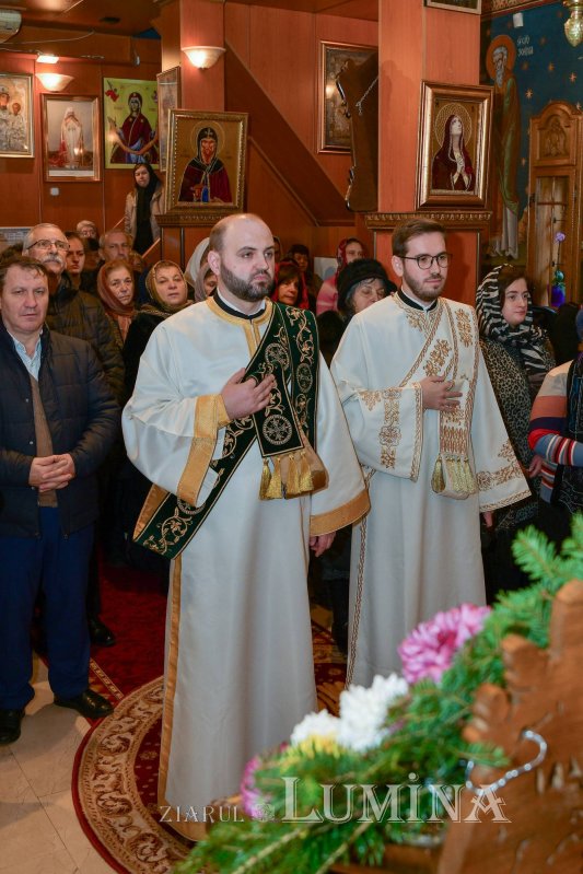 Cinstirea Sfântului Antonie de la Iezerul Vâlcii în biserica sa din Capitală 278014