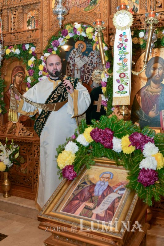 Cinstirea Sfântului Antonie de la Iezerul Vâlcii în biserica sa din Capitală 278015