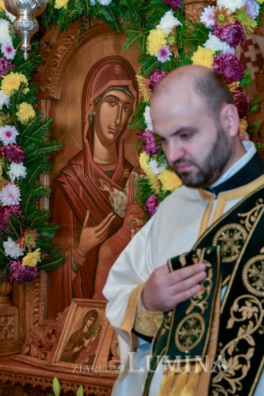 Cinstirea Sfântului Antonie de la Iezerul Vâlcii în biserica sa din Capitală 278017