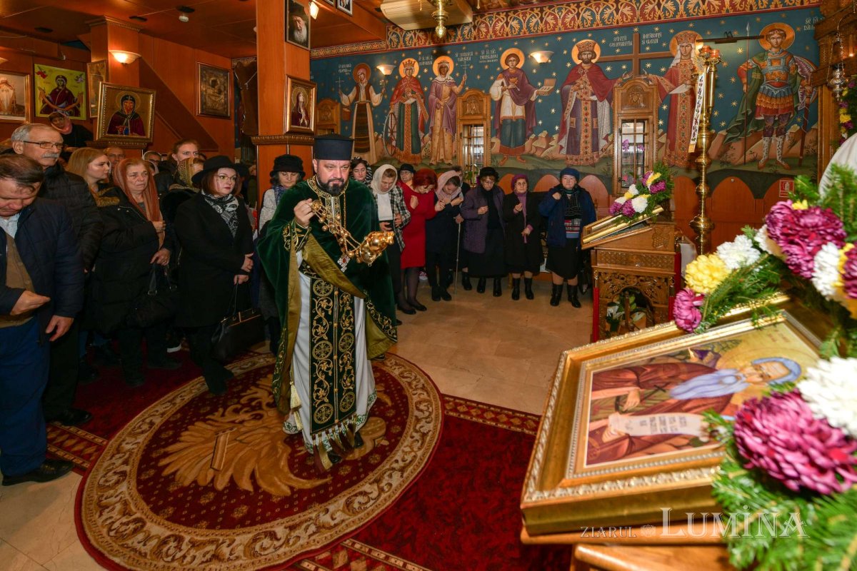 Cinstirea Sfântului Antonie de la Iezerul Vâlcii în biserica sa din Capitală 278021
