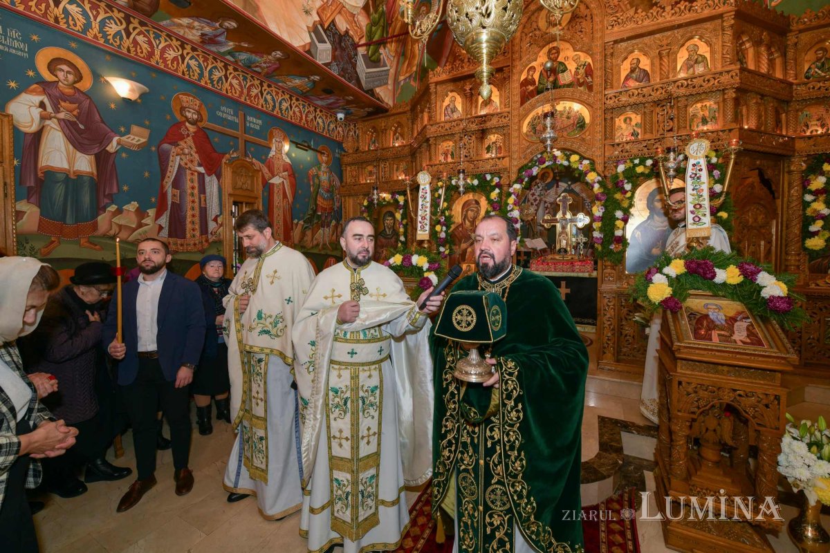 Cinstirea Sfântului Antonie de la Iezerul Vâlcii în biserica sa din Capitală 278023