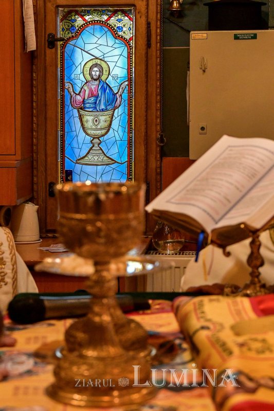 Cinstirea Sfântului Antonie de la Iezerul Vâlcii în biserica sa din Capitală 278029