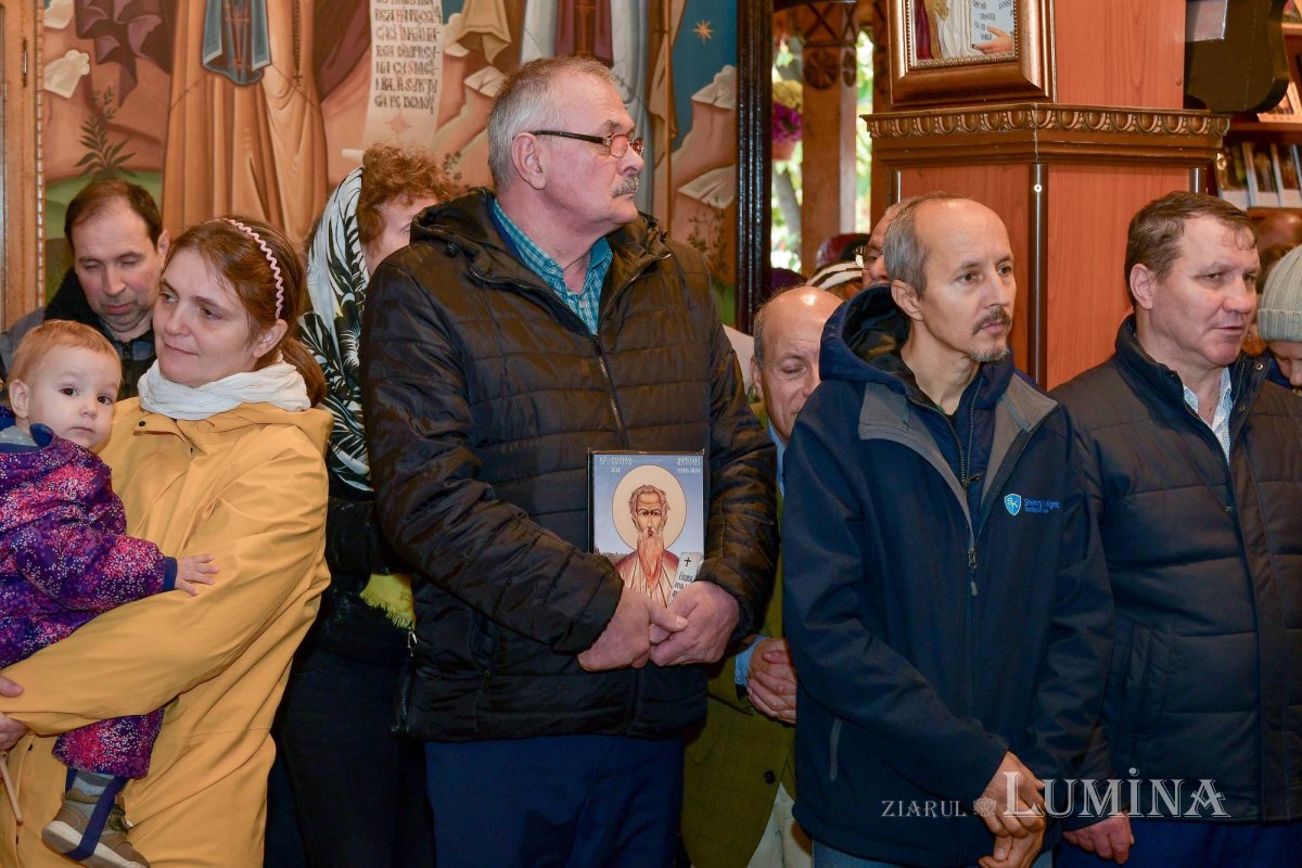 Cinstirea Sfântului Antonie de la Iezerul Vâlcii în biserica sa din Capitală 278033