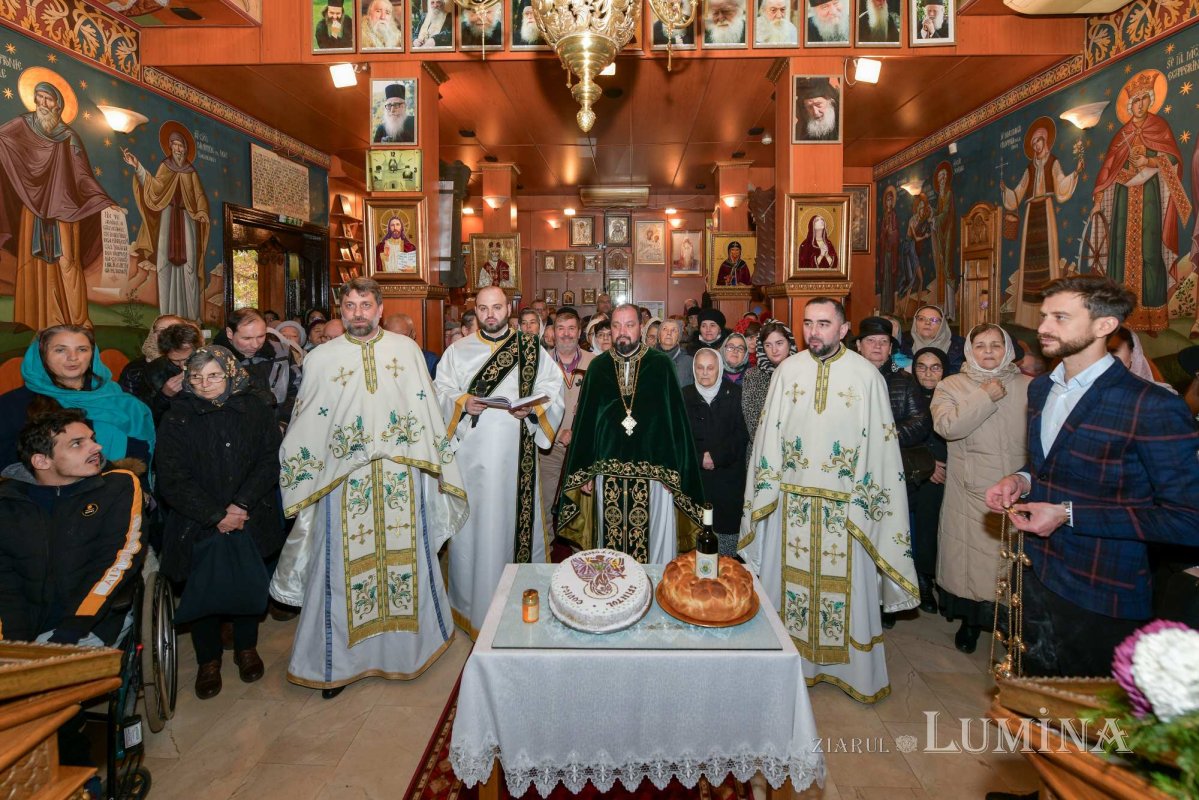 Cinstirea Sfântului Antonie de la Iezerul Vâlcii în biserica sa din Capitală 278036
