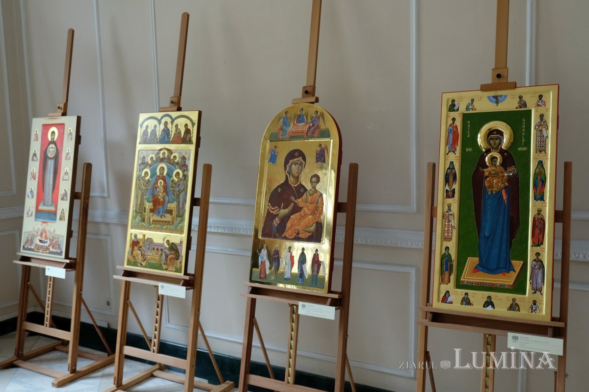 Expoziția „Icoana ortodoxă - lumina credinței” la Muzeul Satului din București 278114