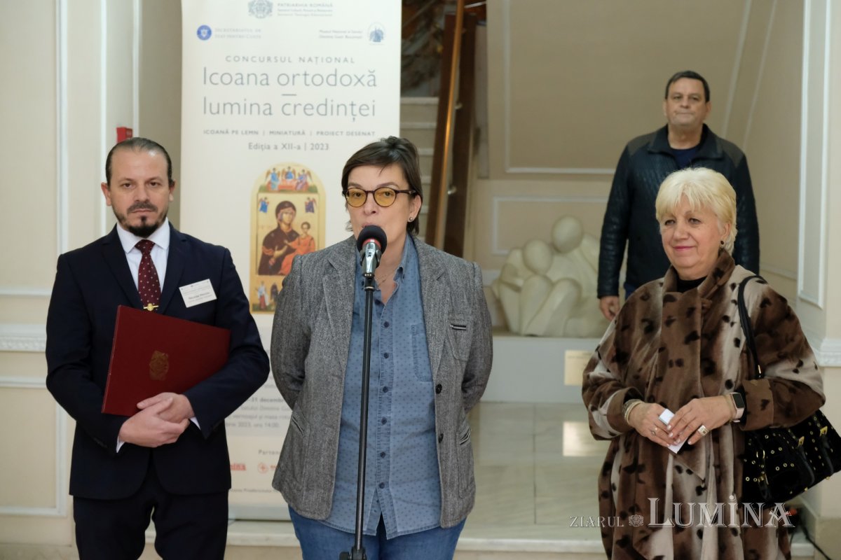 Expoziția „Icoana ortodoxă - lumina credinței” la Muzeul Satului din București 278117