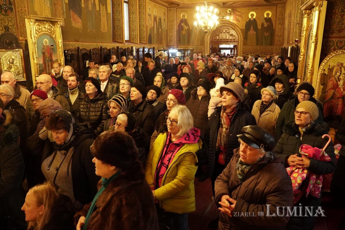 Hramul bisericii ocrotite de Sfinții Ecaterina, Gheorghe şi Modest din Galaţi 278428