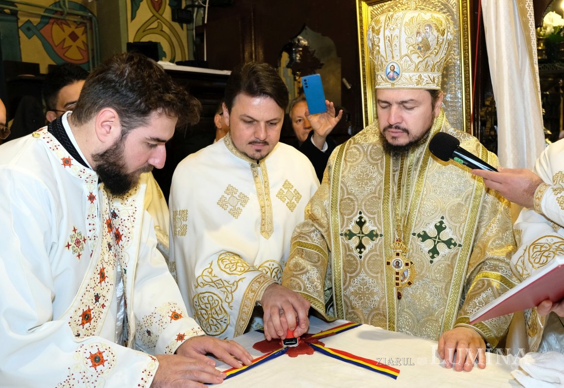 Înnoire la Biserica „Sfântul Nicolae”-Vlădica din Capitală 278964