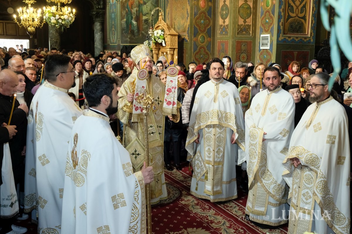 Înnoire la Biserica „Sfântul Nicolae”-Vlădica din Capitală 278983