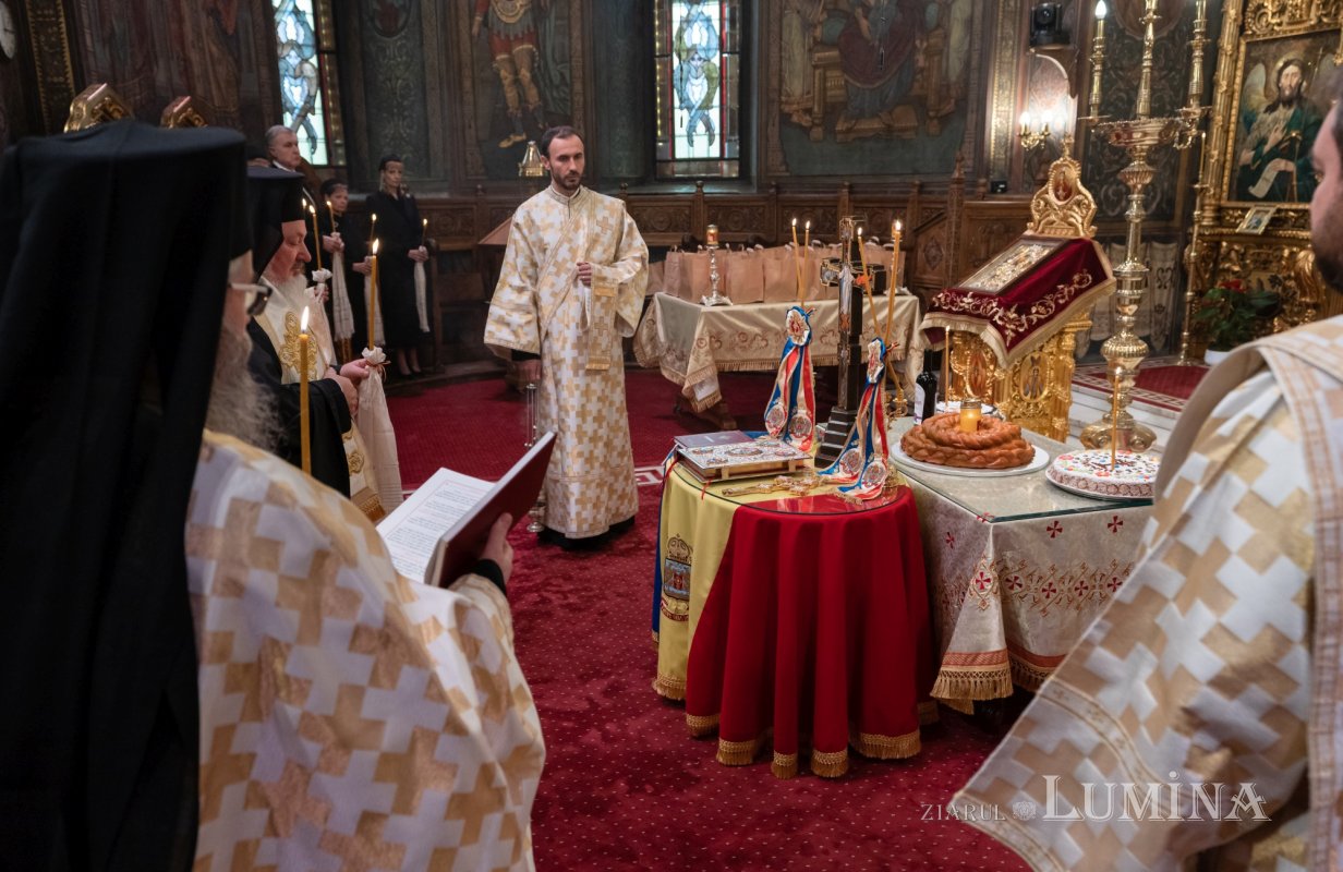 Parastas pentru pomenirea regelui Mihai I 279192