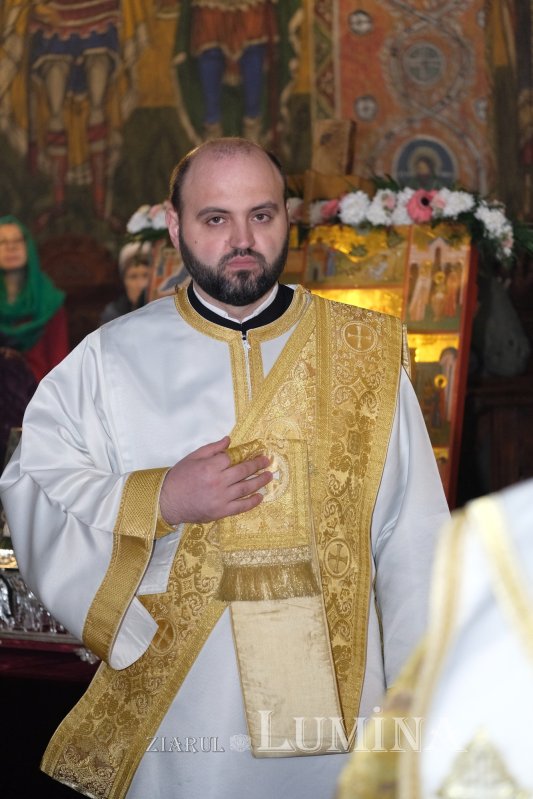 Moaștele Sfântului Pantelimon la Centrul de recuperare al Parohiei Mavrogheni 279266